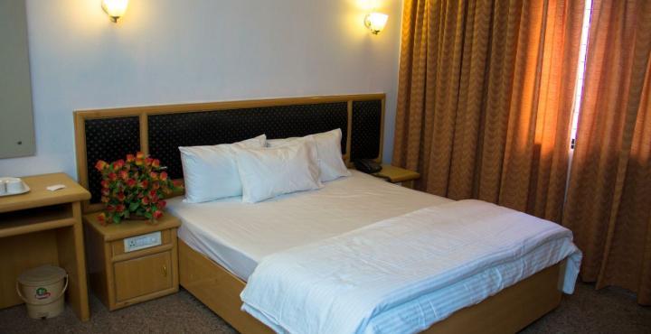 Oyo 539 Hotel Pearl Inn Bangalore Eksteriør bilde